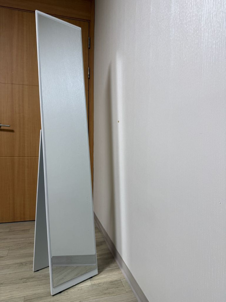 화이트 프레임 스탠드 전신 거울--1