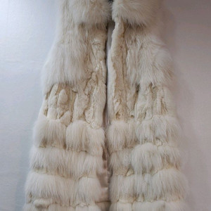 폭스 토끼털 조끼