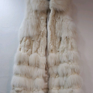 폭스 토끼털 조끼