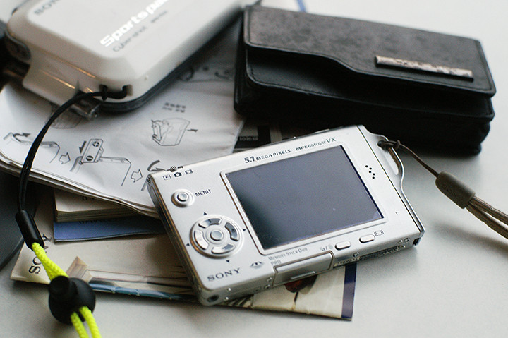 소니 사이버샷 DSC-T7 레트로디카 팝니다(수중촬영방수팩포함)--8