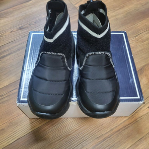 헤지스 아동화 190사이즈