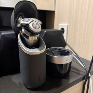 필립스 전기면도기 i9000 프레스티지 울트라 최신형 풀세트