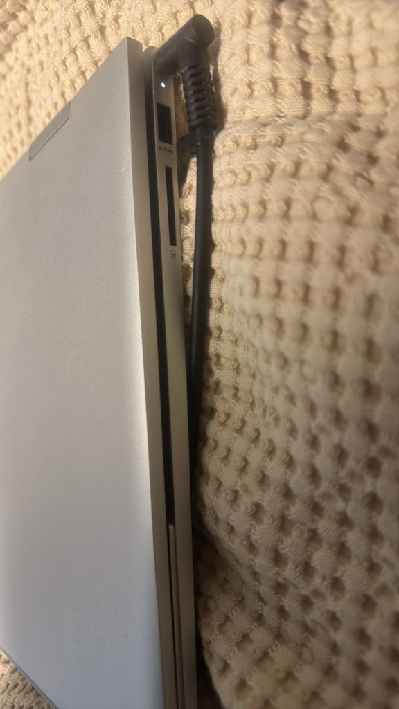 (~4/5 5만원할인) HP ENVY X360 Convertible 15인치 i7 16램 512GB 노트북 판매 이미지