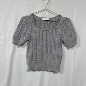 구호플러스 캐시미어 블렌드 케이블 니트