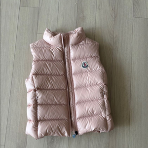 몽클레어 키즈패딩조끼