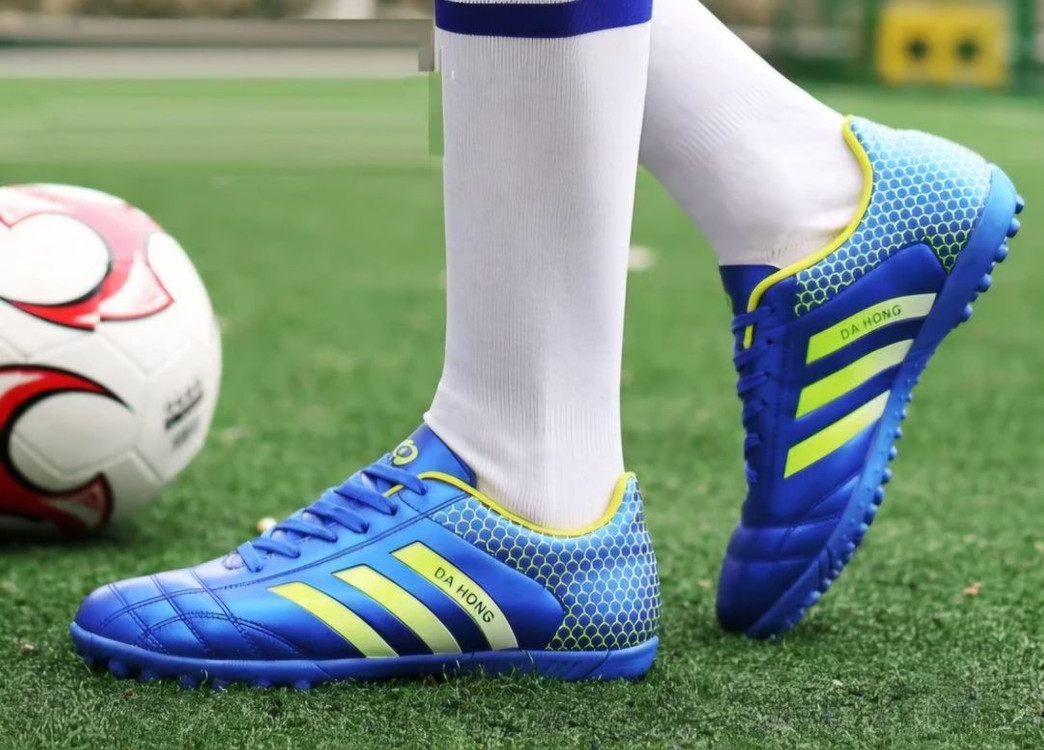 미사용 리온 헥사곤 성인 축구화 풋살화 265mm--6