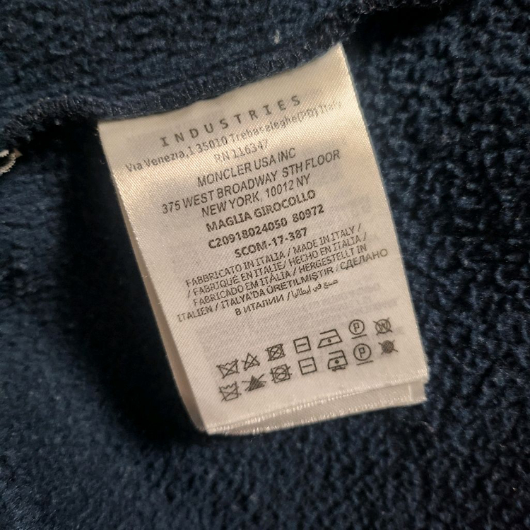 [정품] XL / 몽클레어 카라비너 자수 로고 맨투맨--4