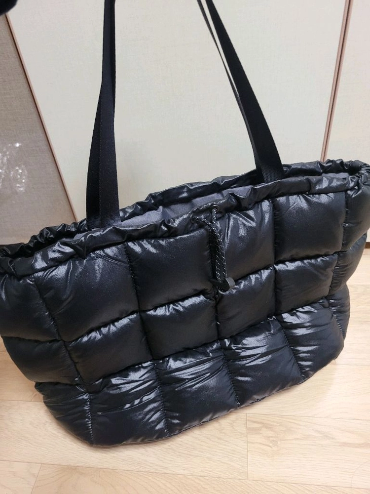 나이키 패딩백 팝니다 이미지