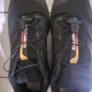 살로몬 xt6 블랙 270