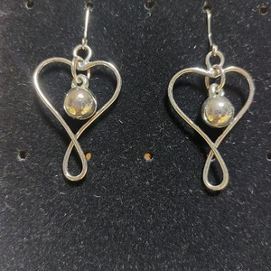 공방 웨딩 하객 귀걸이 빛을 비추면 엄청 반짝여