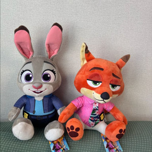 cgv주토피아 닉,주디 인형 두개일괄