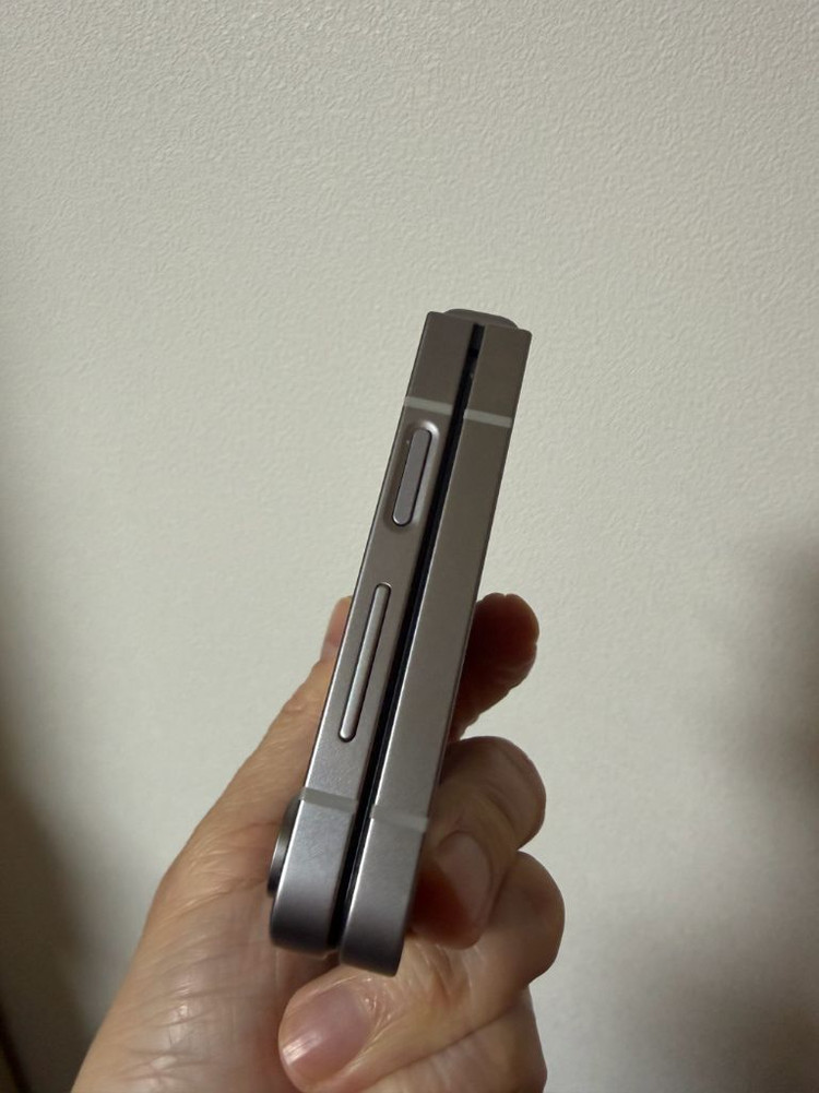 갤럭시Z플립6 512G 정상해지(새것급)--4