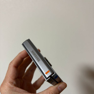 갤럭시Z플립6 256G(교체완료새것)