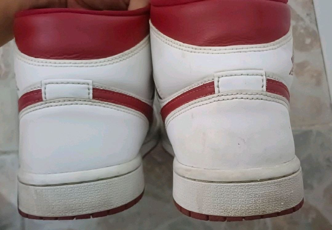 나이키 조던1 미드 챔피언쉽 레드 (W)--5