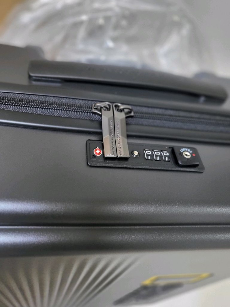 내셔널지오그래픽 페이지 20인치기내용캐리어--2