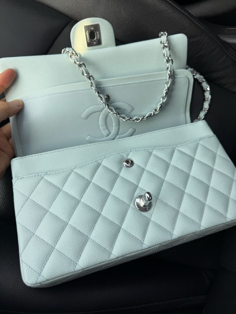 지존 샤넬 클래식 미듐 스카이블루--5