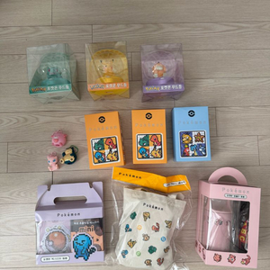포켓몬 cu 화이트데이 굿즈 팝니다(쉐이커키링, 쿠션키링, 피규어키링, 무드등, 포켓몬장패드) 이미지