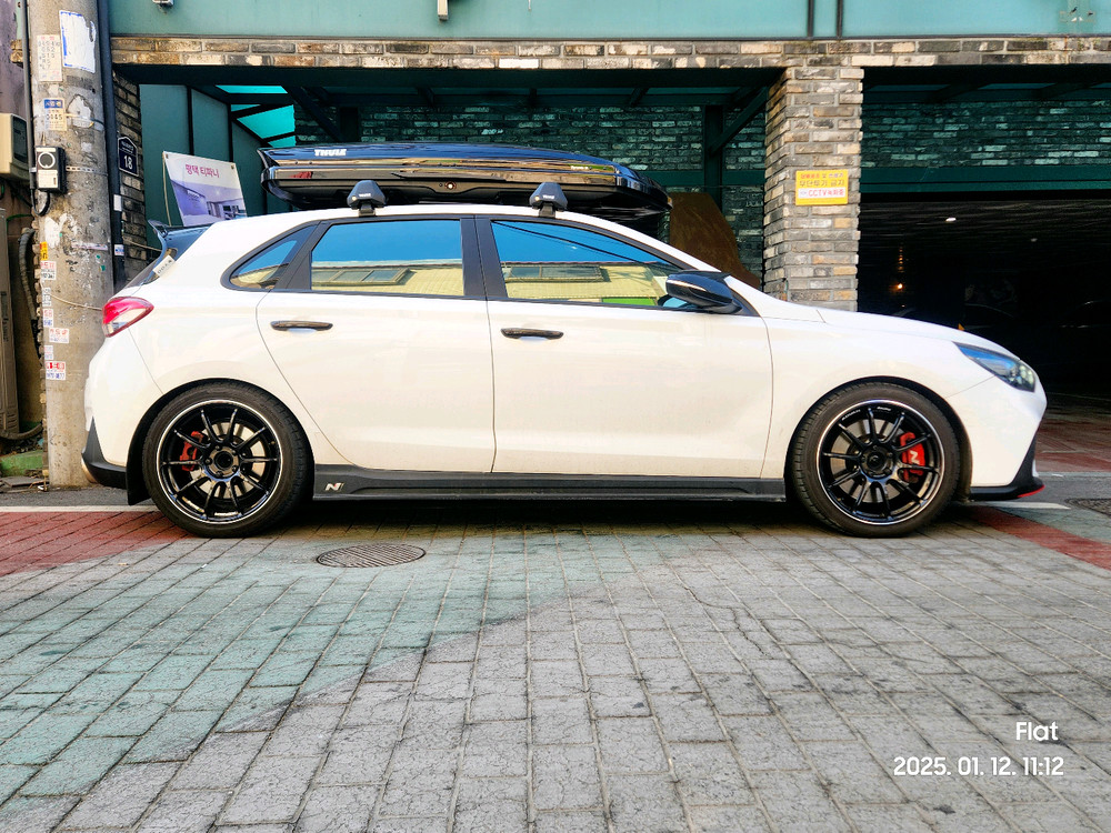 요코하마 어드반 rs3 18인치 휠 윈터타이어 한대분--5