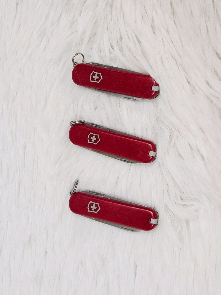 빅토리녹스 멀티툴 클래식 SD, 맥가이버 칼 판매--0