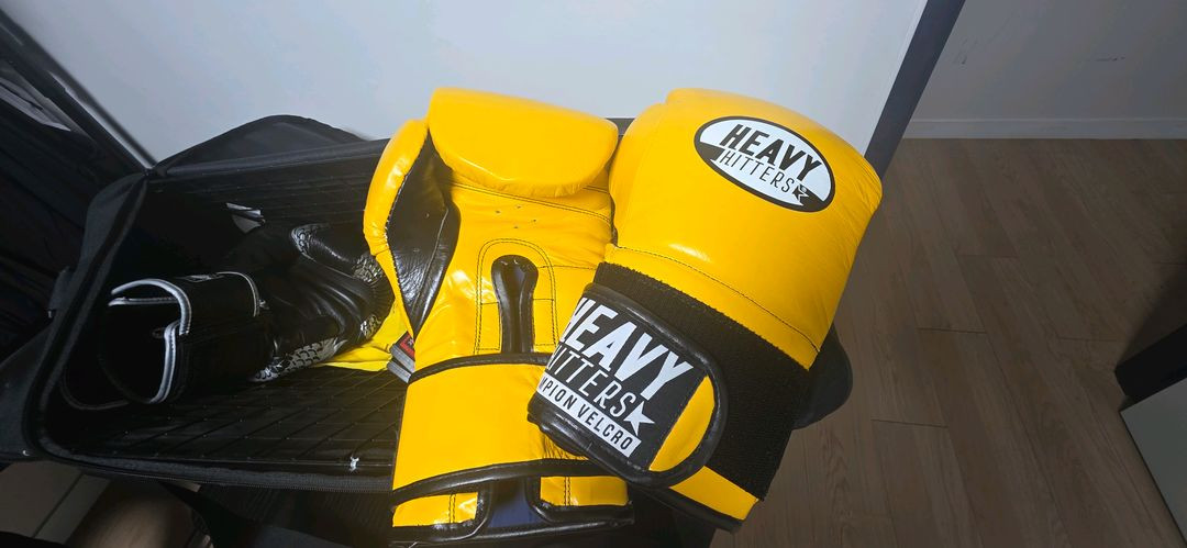 헤비히터 복싱 헤드기어 + 글러브--8