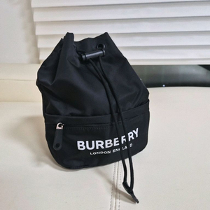 버버리정품 나일론 드로스트링 백팩