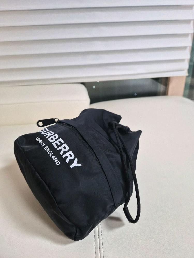버버리정품 나일론 드로스트링 백팩 이미지