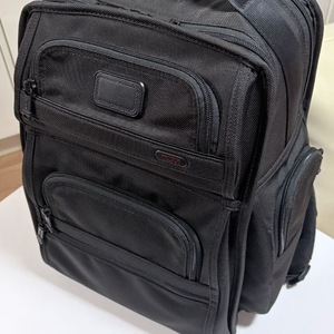 투미 랩탑 백팩