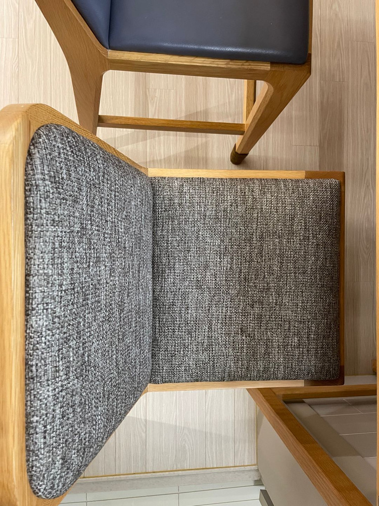 카레클린트 홈바테이블&홈바의자원목 세트 이미지