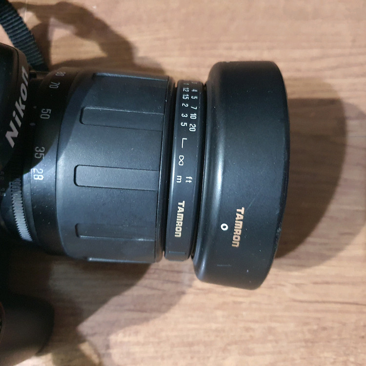 탐론 렌즈 니콘 카메라--4