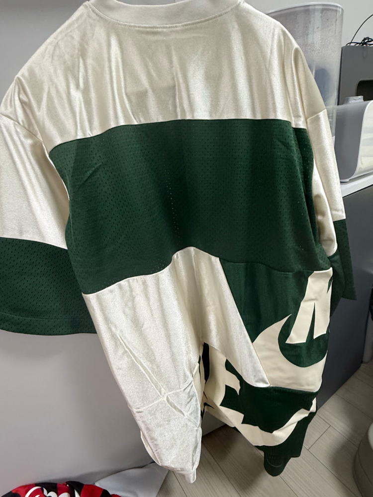 나이키 AIR 키즈 (성인도 입을 수 있어영) 반팔 팔아영 FV0176-110--1