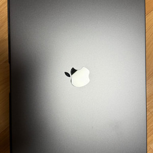 M3 max 맥북프로 16인치 64기가 4테라