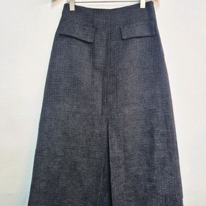 새제품) 잇미샤 트위드 미디 스커트 차콜 그레이