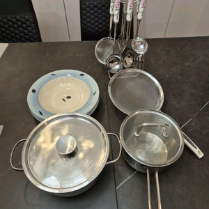 쿡에버 냄비, 월리암 소노마 스프 접시, 채반, 조리도구 세트