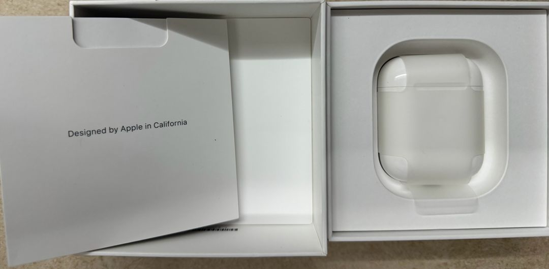 애플 에어팟 2세대 이미지