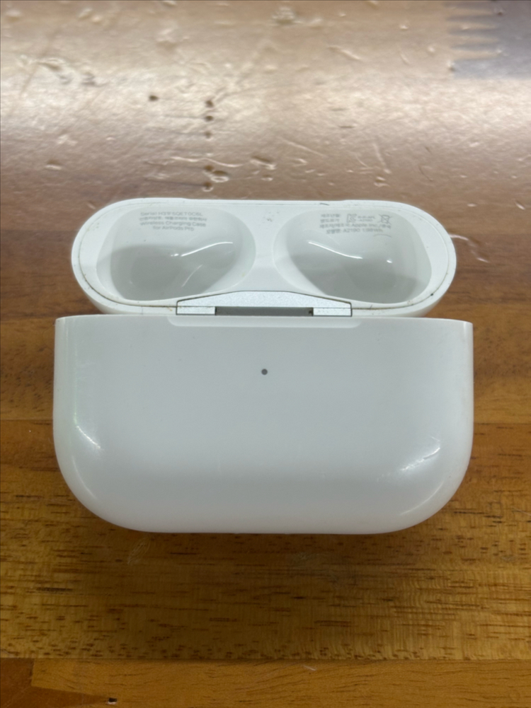 에어팟프로2 8핀 본체 상태짱짱 싸게팜!!--0