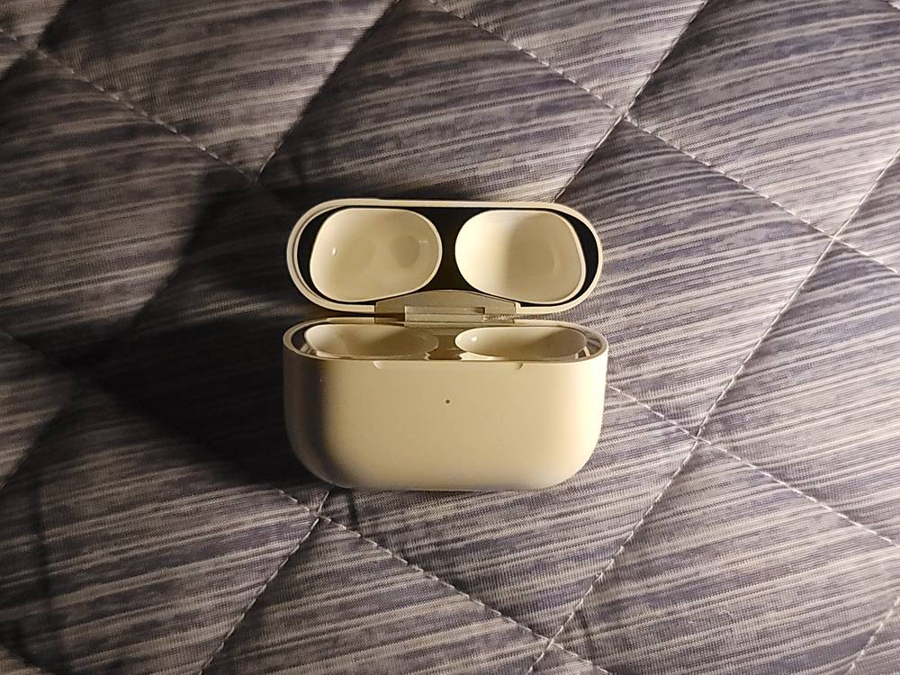 에어팟 프로 2 본체 판매--1