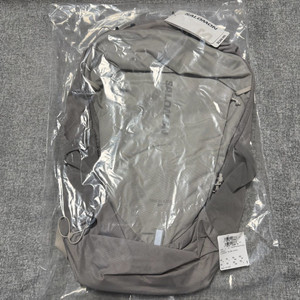 (새상품 정품) 신상 살로몬 트레일블레이저 20 백팩 가방 그레이