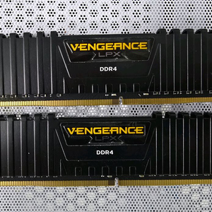 커세어 벤젠스 LPX DDR4 3200 32GB 램 메모리 32G