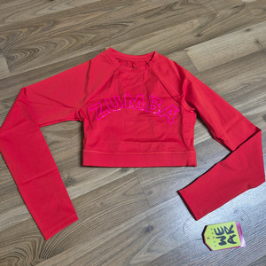 줌바웨어 옷 xs 긴팔 티셔트 트레이닝 크롭 (새상품)