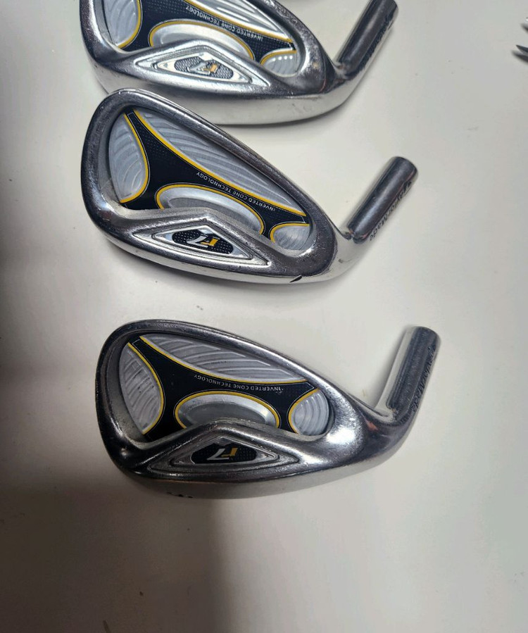 테일러메이드R7 아이언 좌타헤드만 팝니다. 이미지