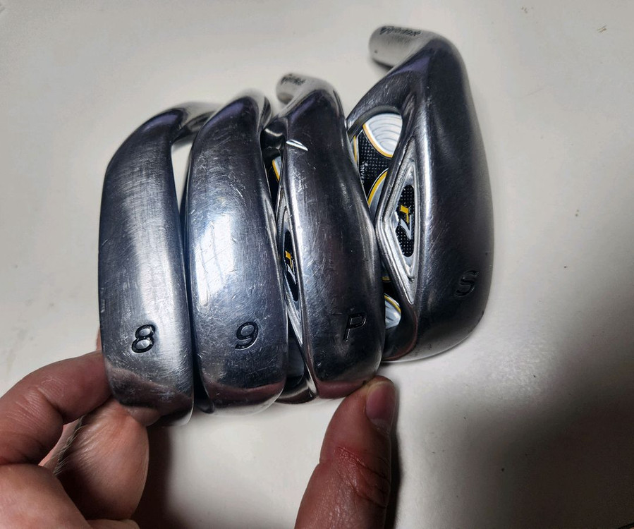 테일러메이드R7 아이언 좌타헤드만 팝니다. 이미지