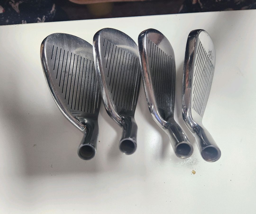 테일러메이드R7 아이언 좌타헤드만 팝니다. 이미지