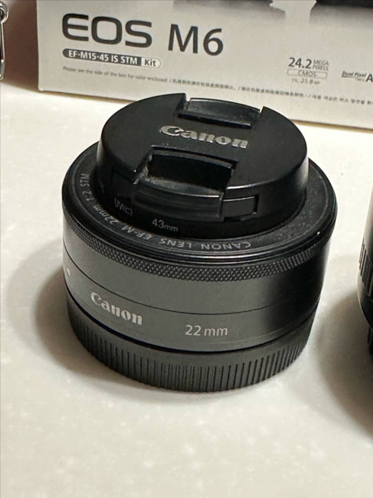 캐논 EOS M6 미러리스 카메라 + 렌즈들 + EVF--5