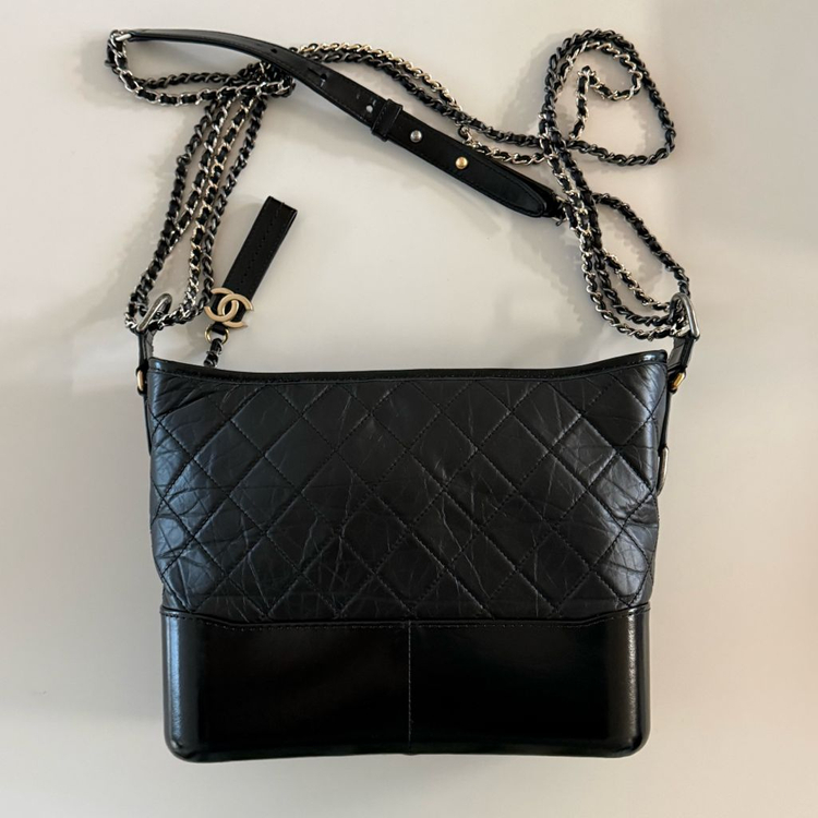 샤넬 가브리엘 호보 미듐 이미지