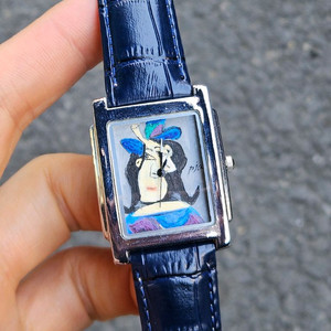 피카소 탱크 시계