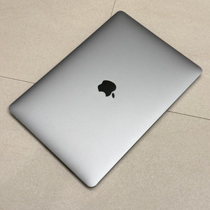 2019 late 맥북 프로 13인치 CTO i7/16GB/512GB