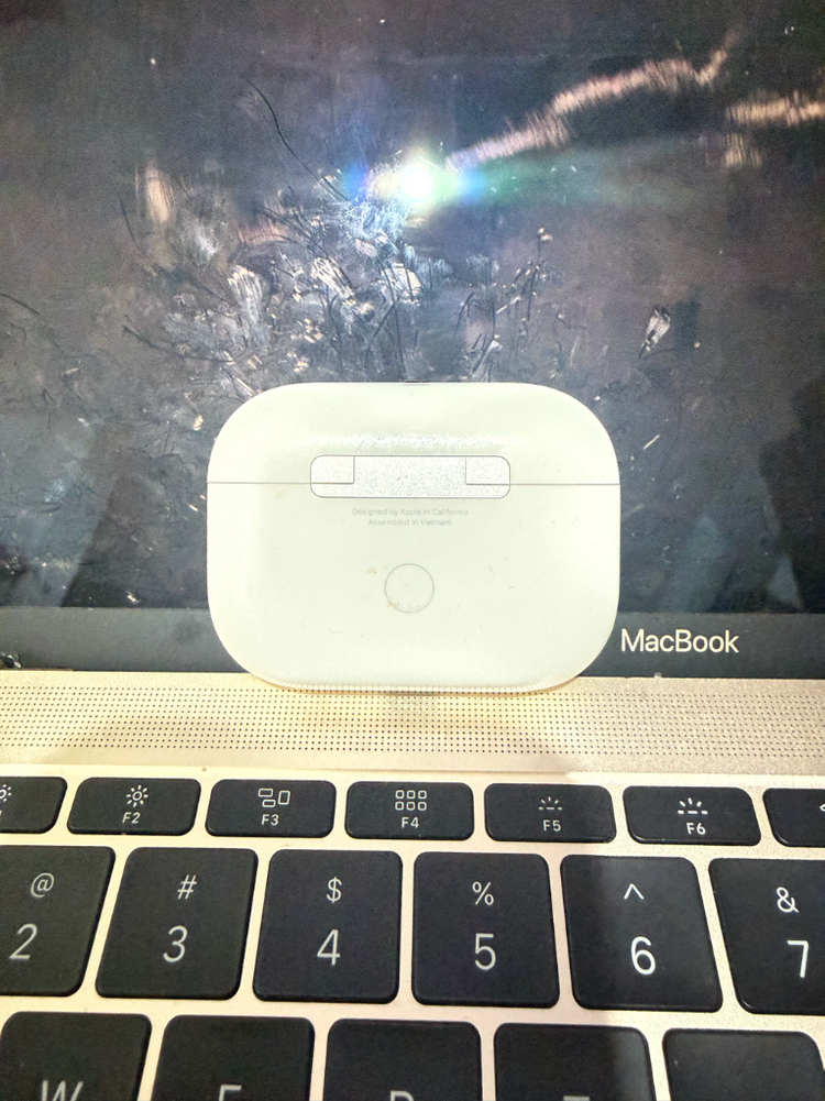 에어팟 프로 2세대--2