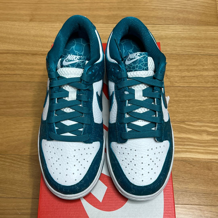 나이키 덩크 로우 오션 240 사이즈 스니커즈 DV3029-100 새제품 팝니다. Nike 운동화 신발 이미지