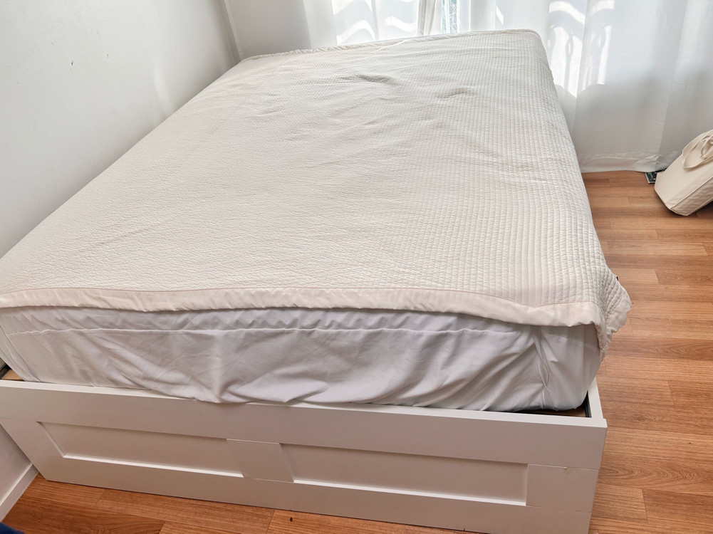 퀸 매트리스(홈니)+침대프레임(이케아) 세트--0