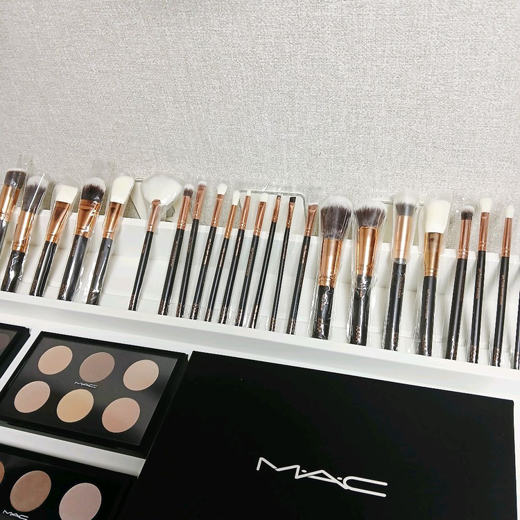 [zoeva] 조이바 메이크업 브러쉬 로즈 골든 15종 세트_0102--1